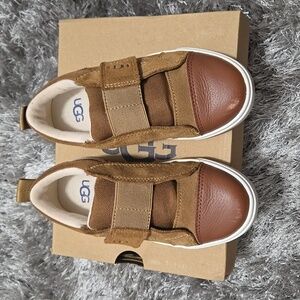 UGG kids size 11